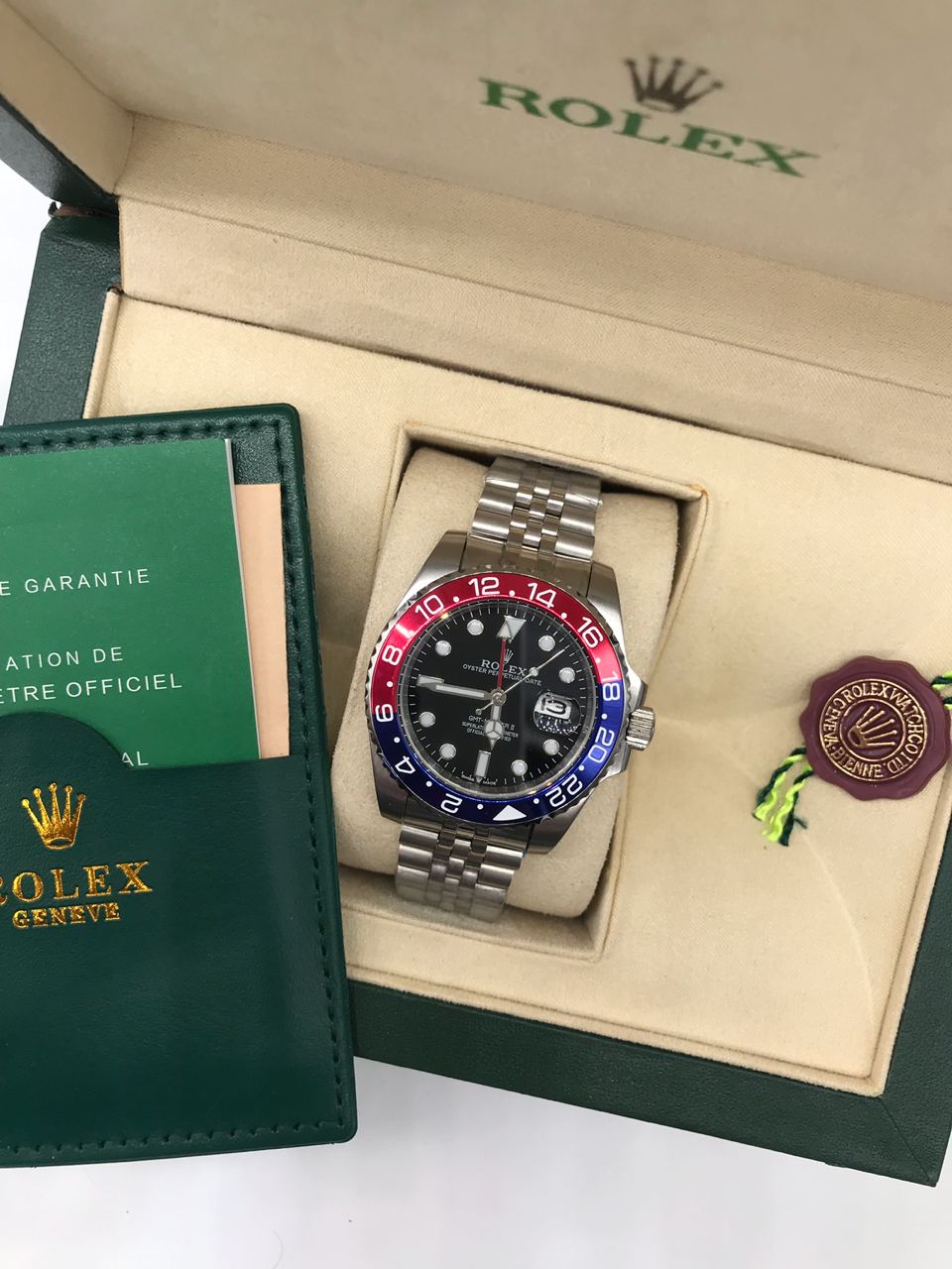 Rolex GMT-MASTER II Pepsi